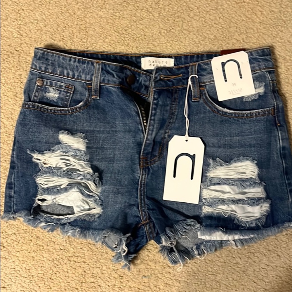 Pink Lily M Shorts NWT